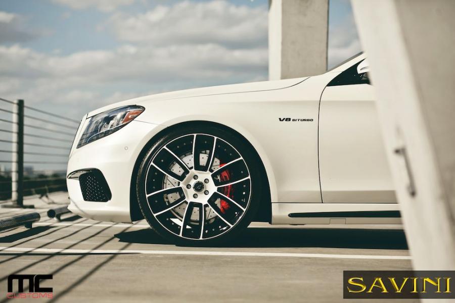  Mercedes-Benz S63 AMG with Savini Wheels 2014 года  (фото 3 из 10)
